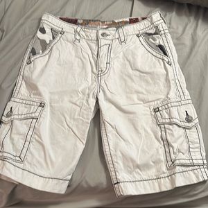 Men’s Rock Revival white short